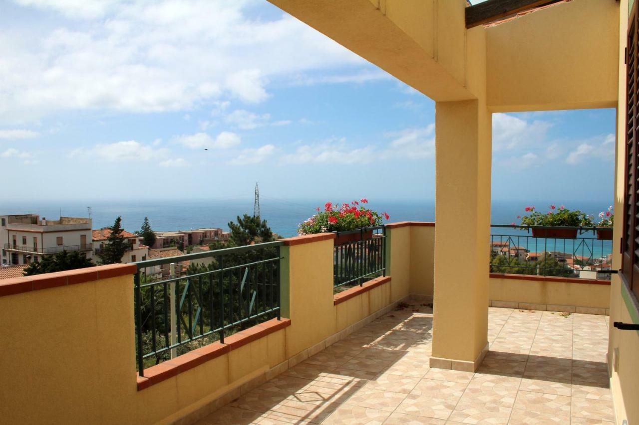 Appartamenti Anza Capo d'Orlando Exterior photo