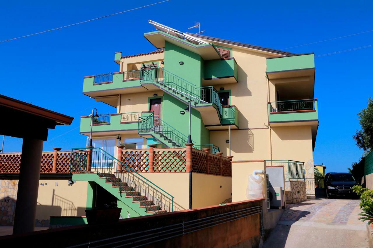 Appartamenti Anza Capo d'Orlando Exterior photo