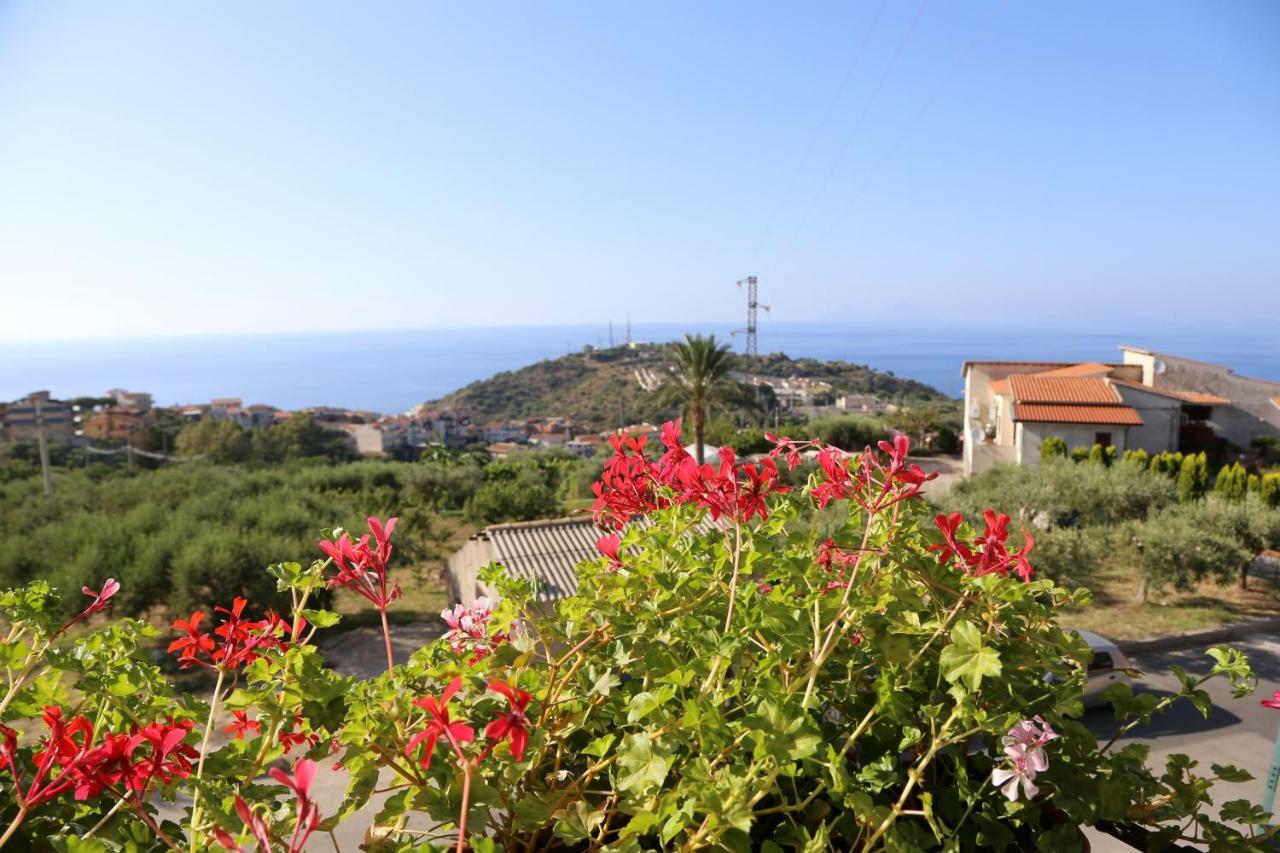 Appartamenti Anza Capo d'Orlando Exterior photo